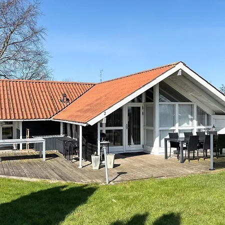 Luxury Retreat On Als